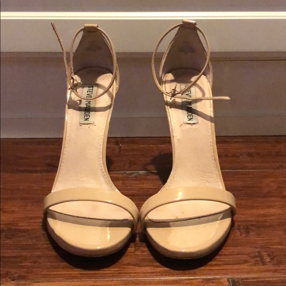 Steve Madden Stecy ankle strap heel